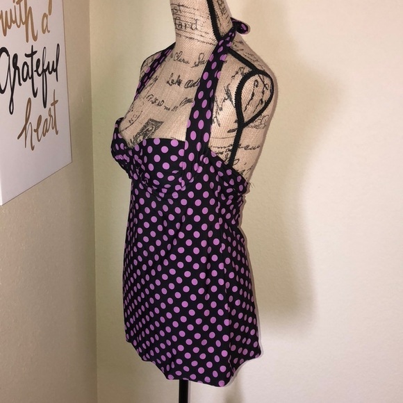 Swimsuit Top - Picture 1 of 7